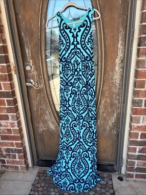 Bellamie maxi dress! XL